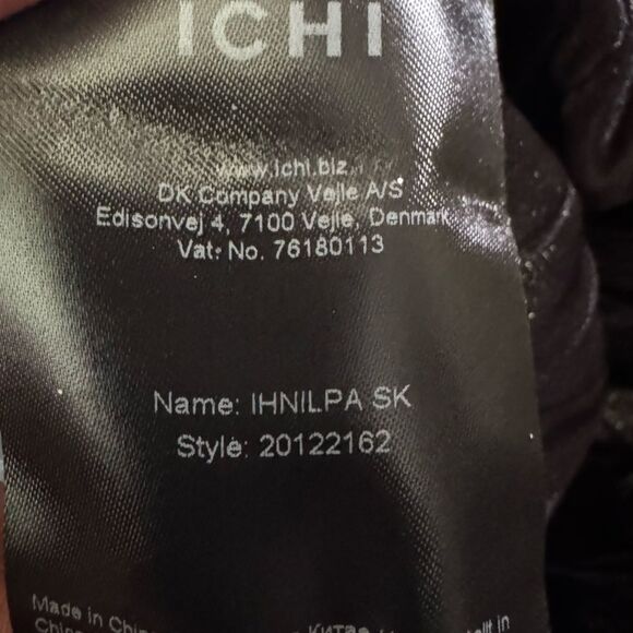 ICHI Nilpa Glitter Ombre Pleated Skirt Size Medium - Picture 6 of 9